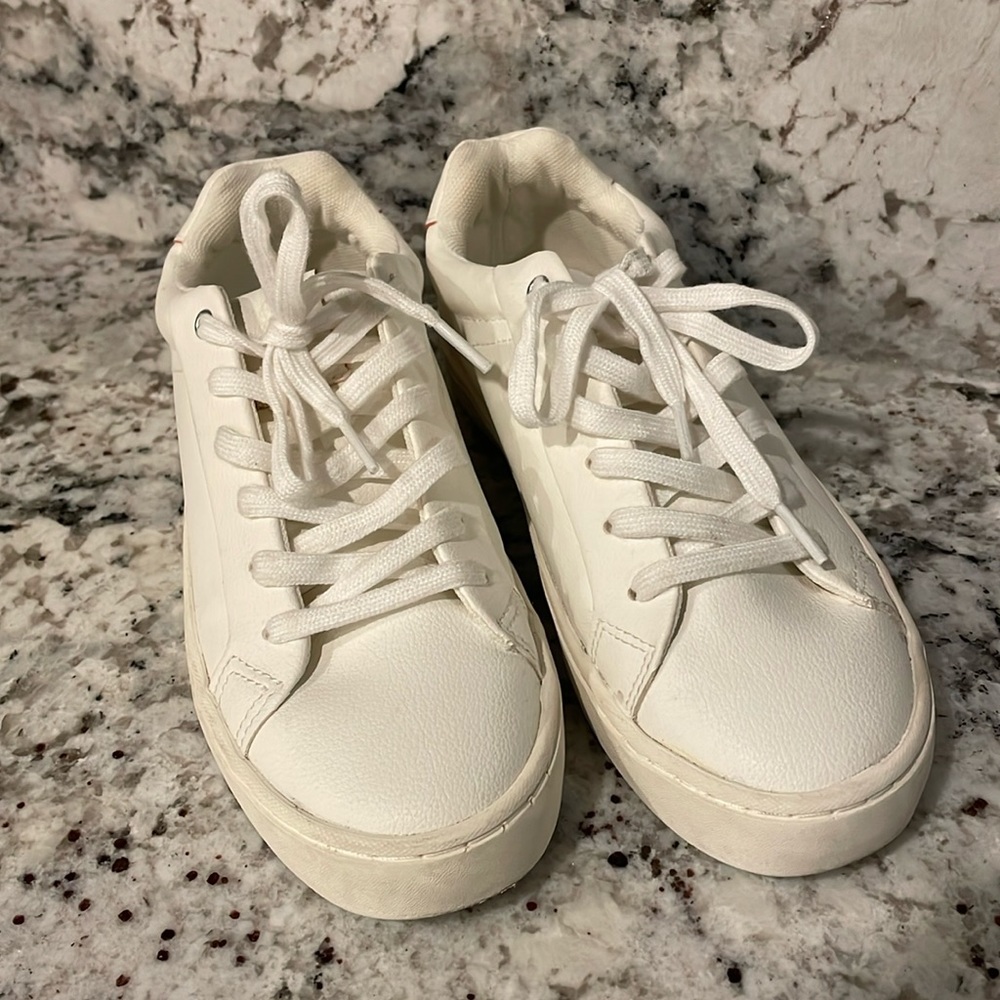 Monochrome white unisex Zara sneaker kid